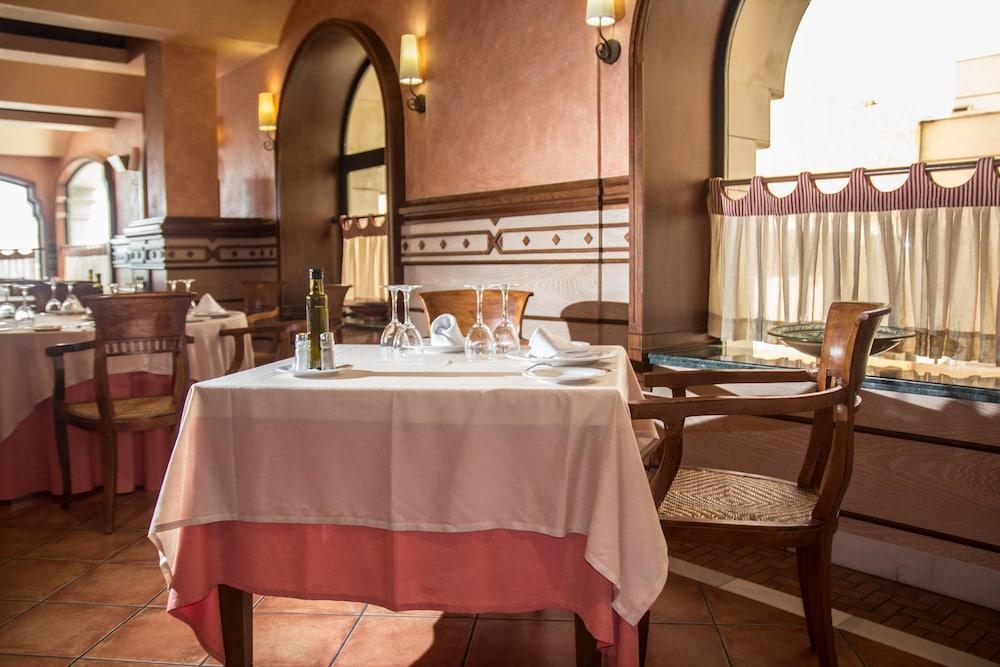 Hotel Abades Guadix Dış mekan fotoğraf