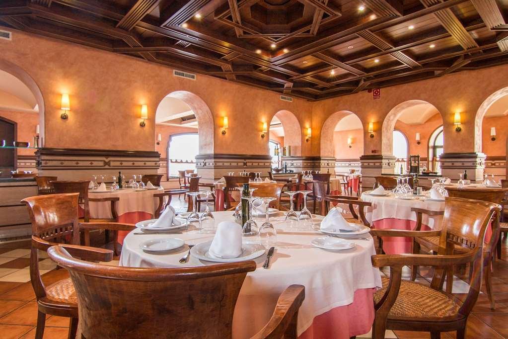 Hotel Abades Guadix Restoran fotoğraf