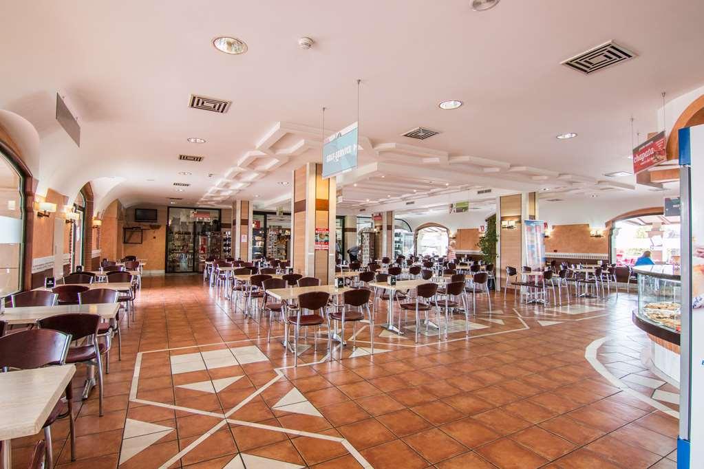 Hotel Abades Guadix Restoran fotoğraf